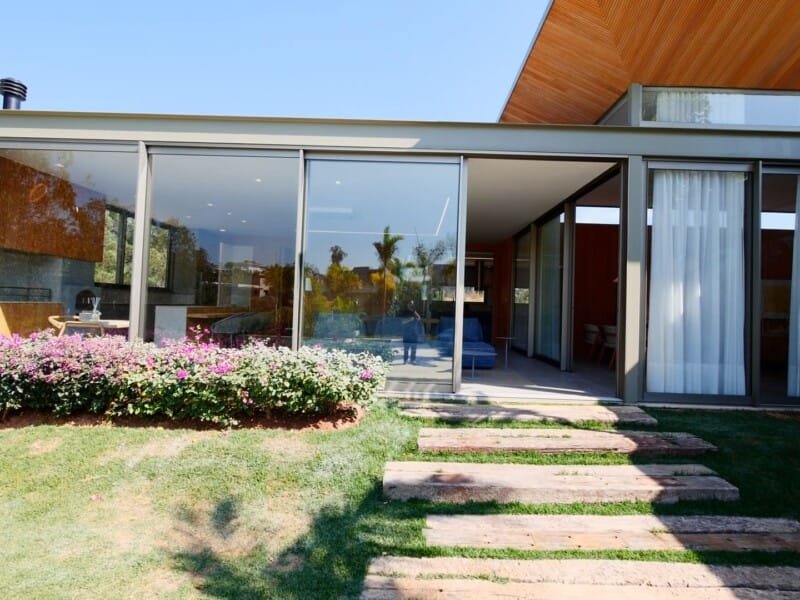 Casa Nova decorada e mobiliada