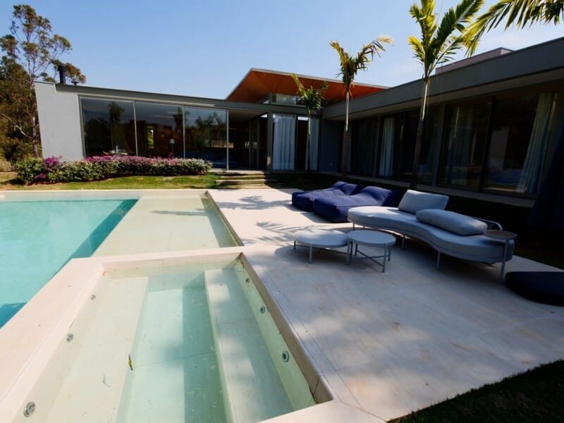 Casa Nova decorada e mobiliada