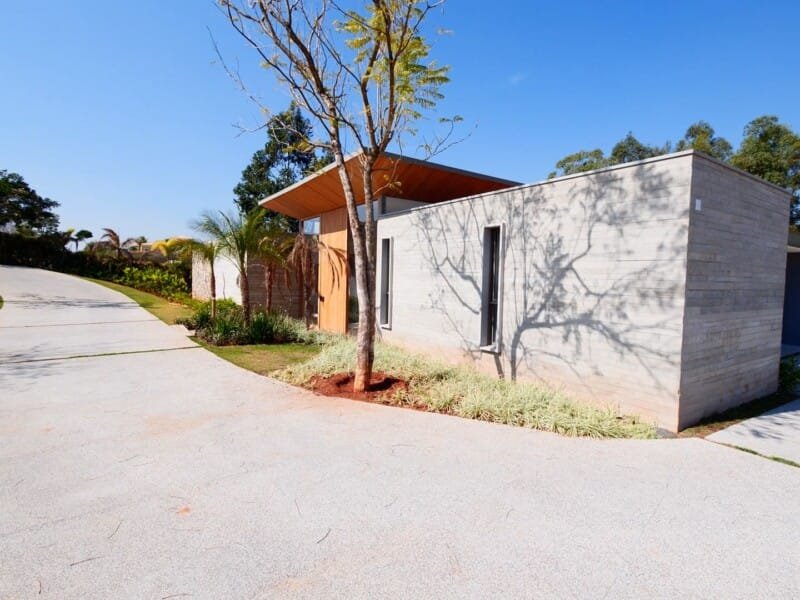 Casa Nova decorada e mobiliada
