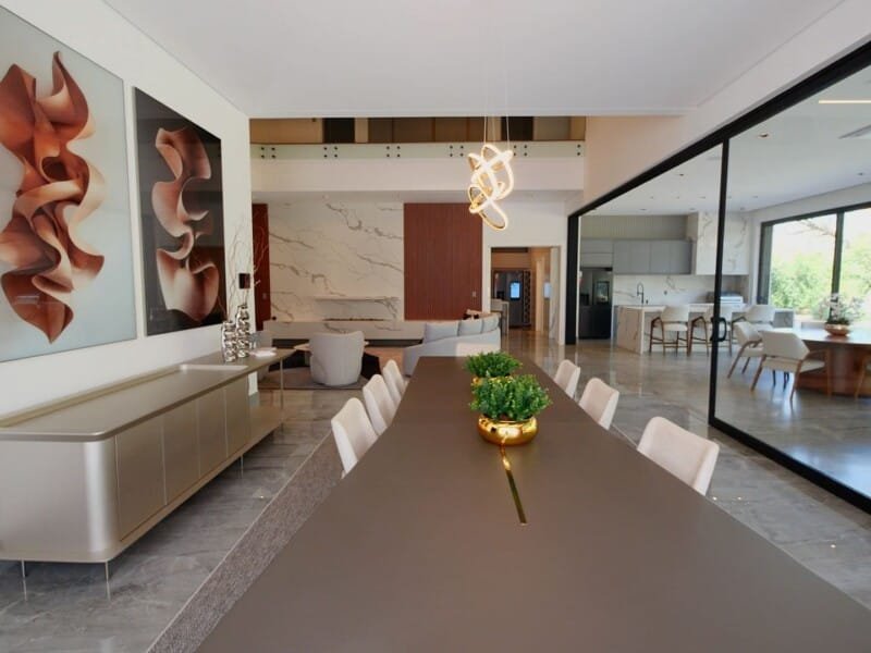 Casa nova com arquitetura contemporânea 100 % mobiliada no Terras de São José I em ITU.