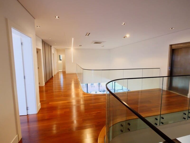 Casa nova com arquitetura contemporânea 100 % mobiliada no Terras de São José I em ITU.