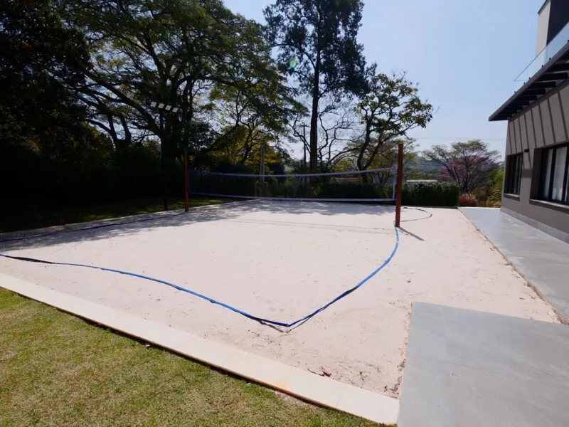 Casa nova com arquitetura contemporânea 100 % mobiliada no Terras de São José I em ITU.
