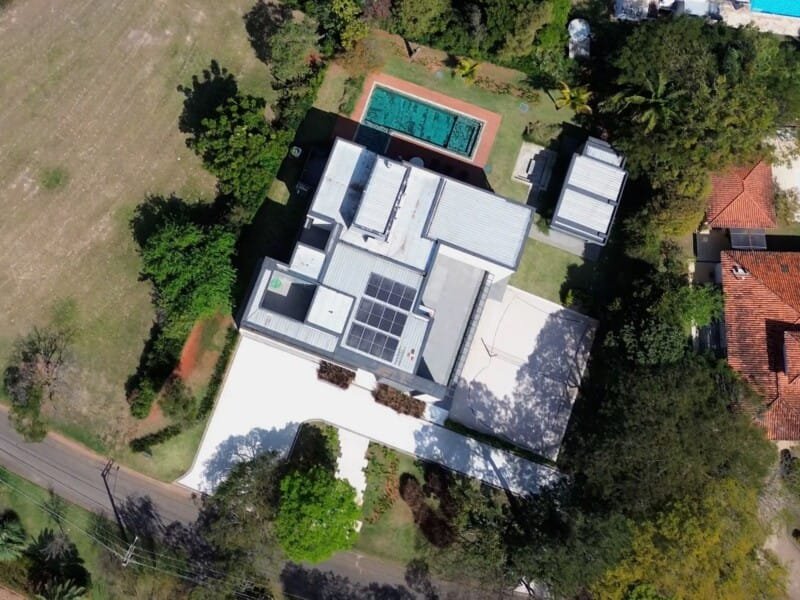 Casa nova com arquitetura contemporânea 100 % mobiliada no Terras de São José I em ITU.